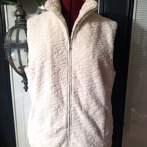 White Faux Fur Vest XL Erin London